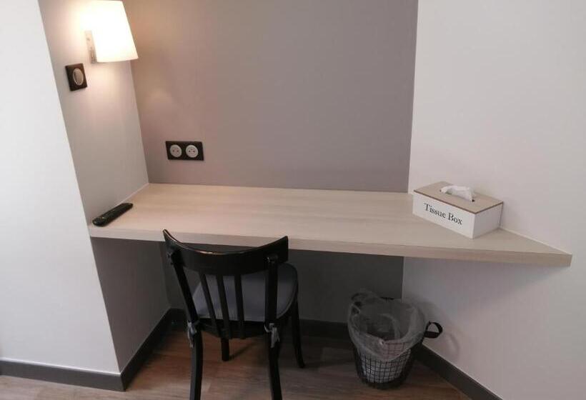 غرفة قياسية, Le Grand Chatelard Hôtel Bar Restaurant