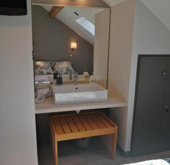 غرفة قياسية, Le Grand Chatelard Hôtel Bar Restaurant