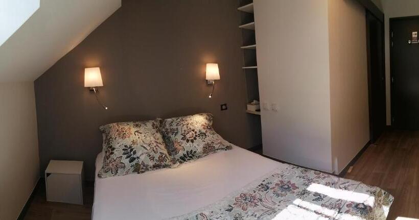 غرفة قياسية, Le Grand Chatelard Hôtel Bar Restaurant