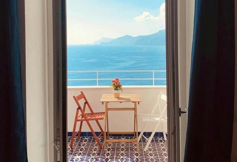 חדר סטנדרט עם מיטת קינג, Pezz Pezz