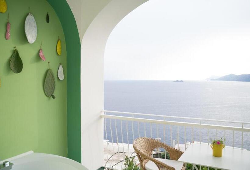 חדר סטנדרט נוף לים, Pezz Pezz