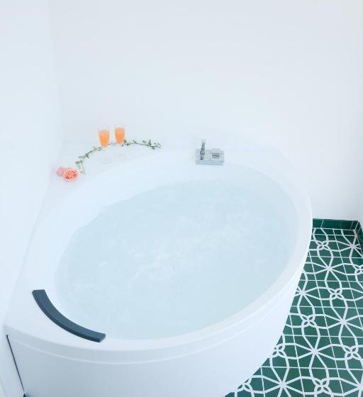 חדר סטנדרט נוף לים, Pezz Pezz