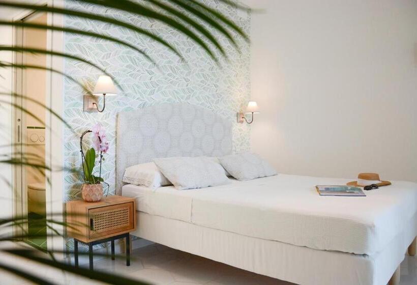 חדר סטנדרט נוף לים, Pezz Pezz