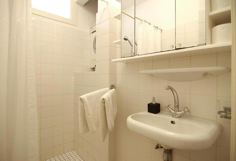 اتاق لوکس, Wooden Mill B&b