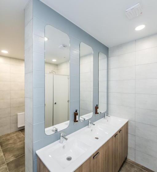 اتاق خانوادگی با سرویس بهداشتی مشترک, Zaliakalnio Terasos Apartamentai