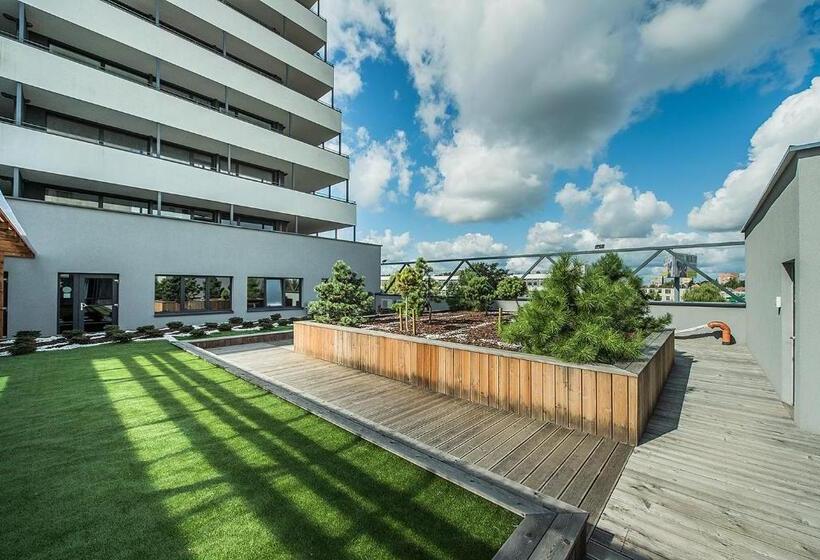 آپارتمان خانوادگی, Zaliakalnio Terasos Apartamentai