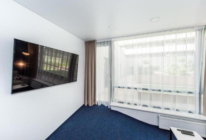 آپارتمان خانوادگی, Zaliakalnio Terasos Apartamentai