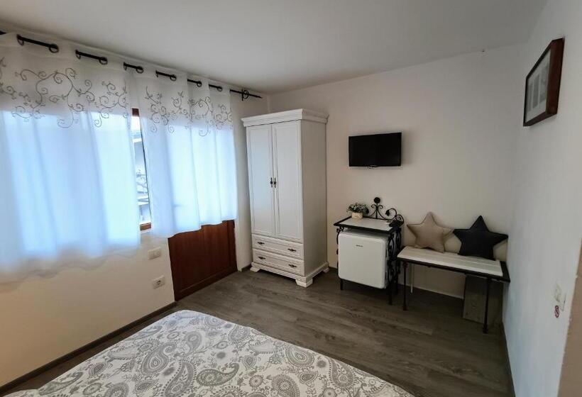 Номер Стандарт, Casa De Vacanta La Locanda Dubova