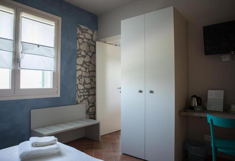 Номер Стандарт Трехместный, B&b Casa Campagnari