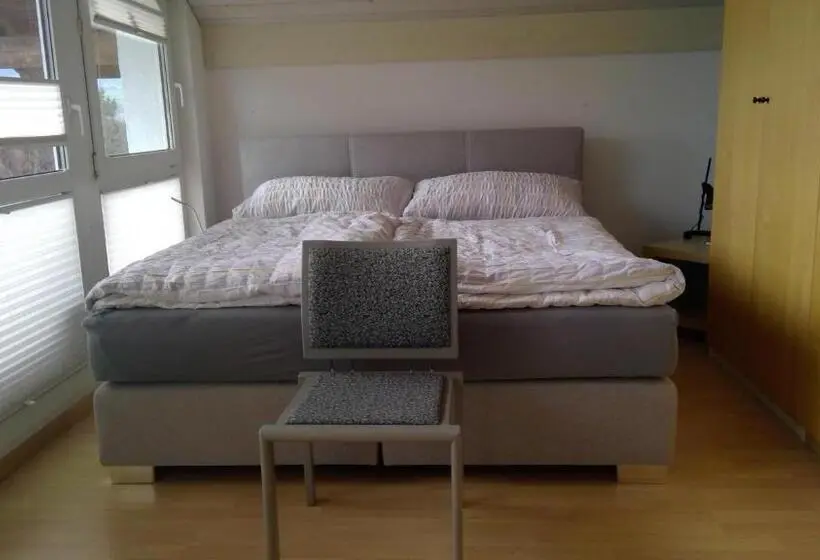 バルコニー付きスタンダードルーム, Bed And Breakfast 24