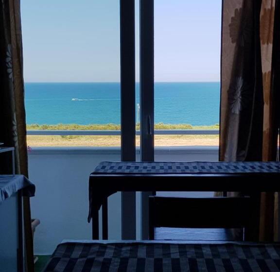 キングサイズベッドのスタンダードルーム, Bed&breakfast Albysuite