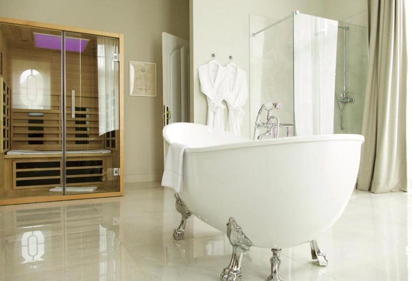 Номер Deluxe, Villa De Noailles