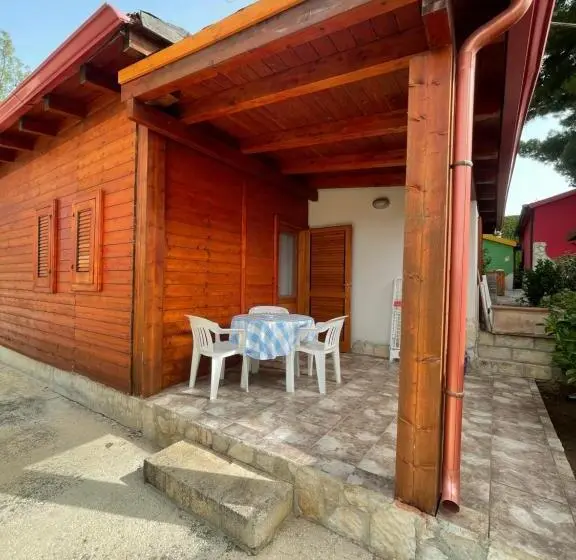 スタンダードスタジオ, Chalet Monolocale