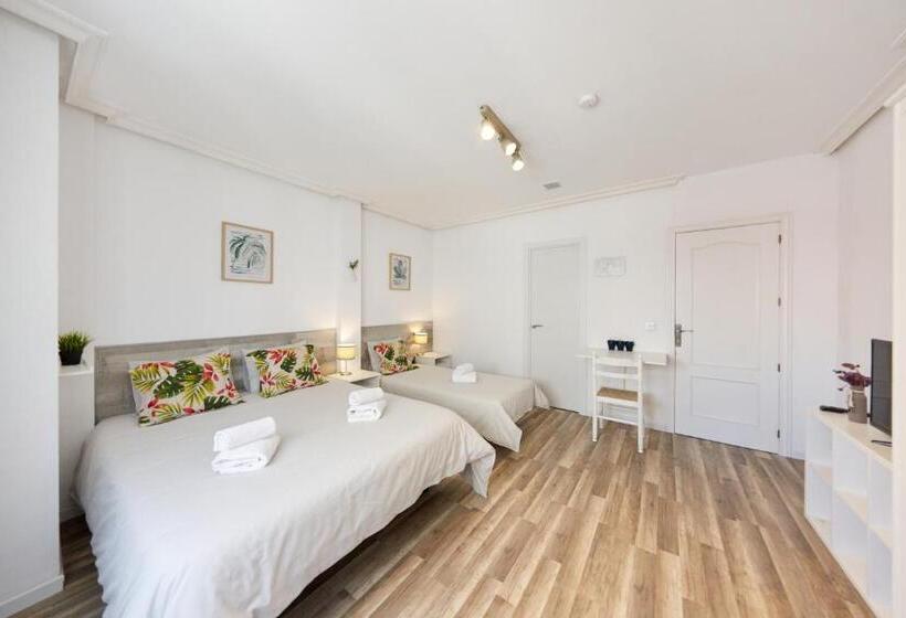 اتاق استاندارد سه نفره, Casa Samara