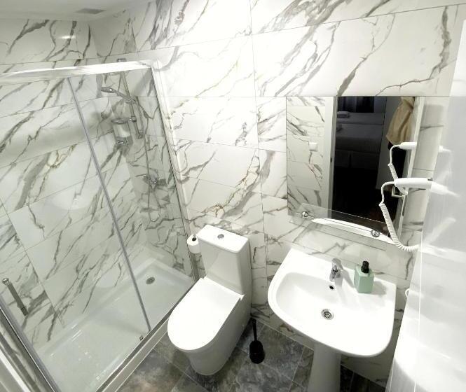 اتاق استاندارد سه نفره, Casa Samara