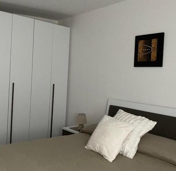 스탠다드 스튜디오 (테라스구비), B&b Le Rocce