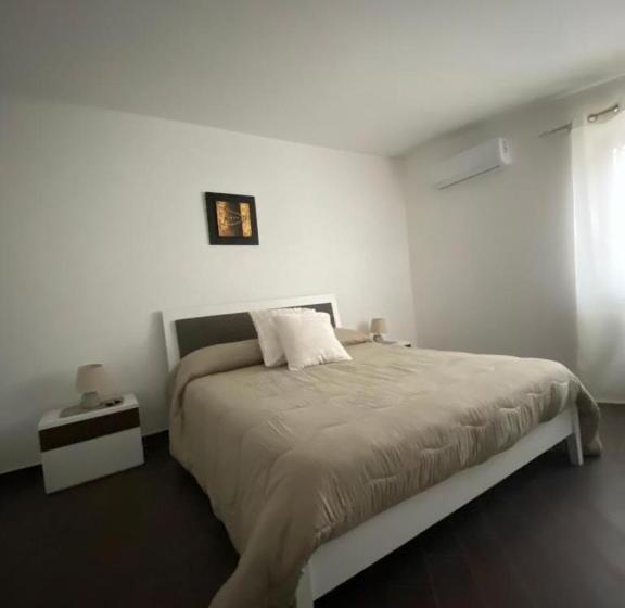 스탠다드 스튜디오 (테라스구비), B&b Le Rocce