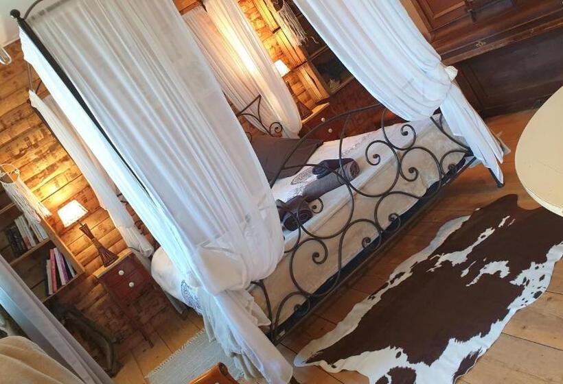 Люкс с Террасой, Chambre D Hôtes Le Petit Ranch