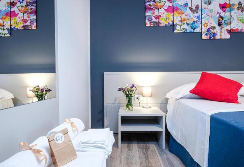 اتاق لوکس با بالکن, Home52