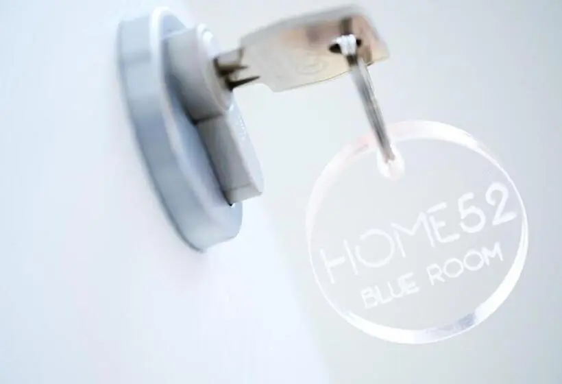 デラックストリプルルーム, Home52