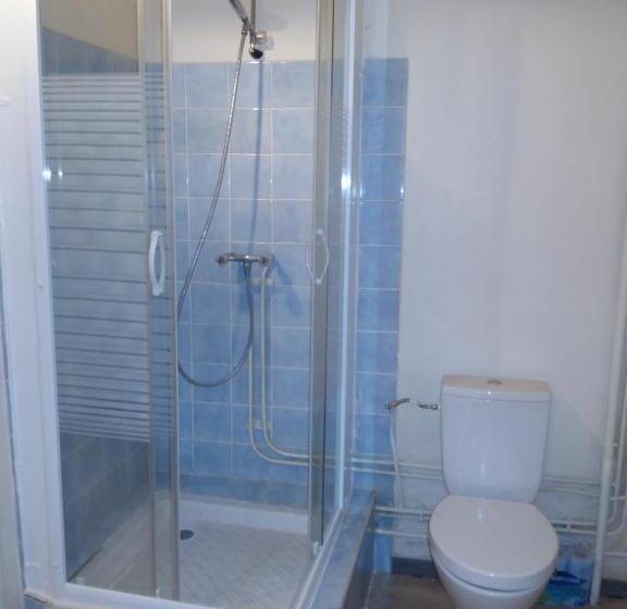 디럭스 룸, Quai De L Arnette