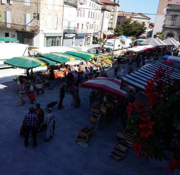 디럭스 룸, Quai De L Arnette