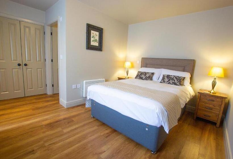 デラックスルーム, The Cherry Tree Rochford