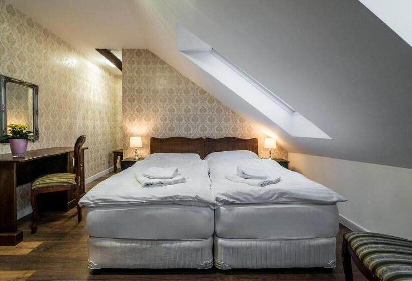 スタンダードルーム, Contactless Check In Retro Apartments Bosak