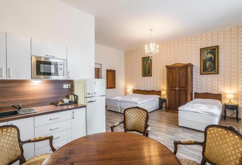１ベッドルームのデラックスアパートメント, Contactless Check In Retro Apartments Bosak
