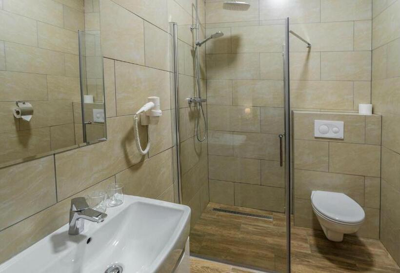 １ベッドルームのデラックスアパートメント, Contactless Check In Retro Apartments Bosak