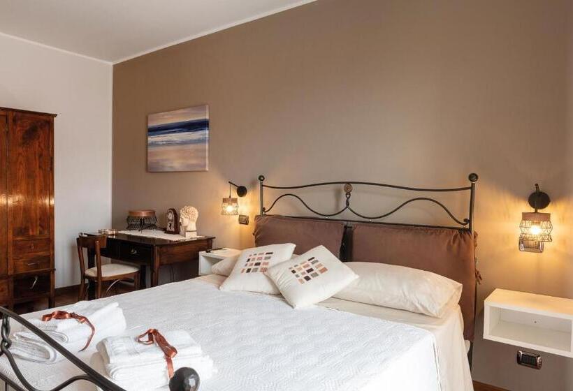 غرفة ديلوكس ذات إطلالة جانبية على البحر, Torrevarata   Guest Rooms