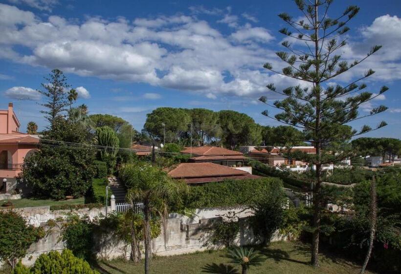 חדר דלוקס עם מרפסת נוף לים, Villa Vega