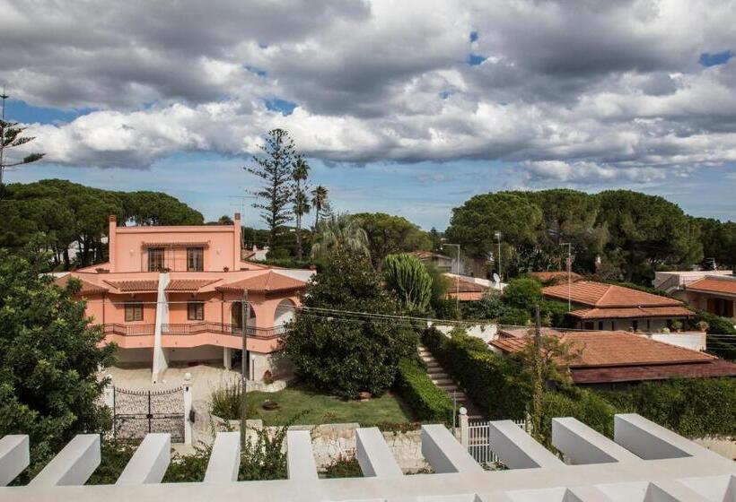 חדר דלוקס עם מרפסת נוף לים, Villa Vega