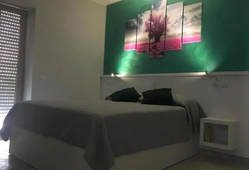 コンフォートトリプルルーム, B&b La Pigna