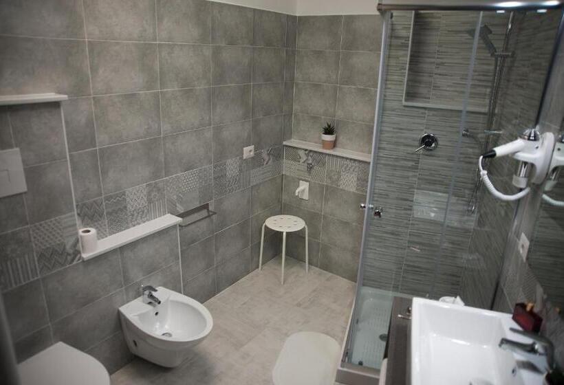 Полулюкс, B&b La Pigna