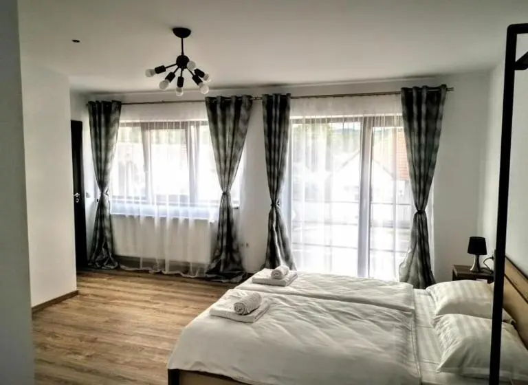 Quarto Triplo Standart, Zen