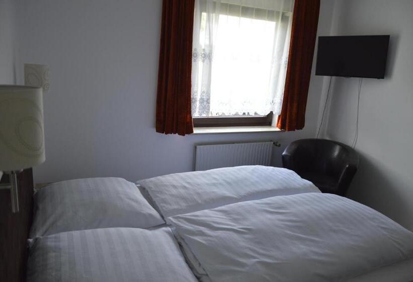 Quarto Estandar, Gästehaus Fäßle