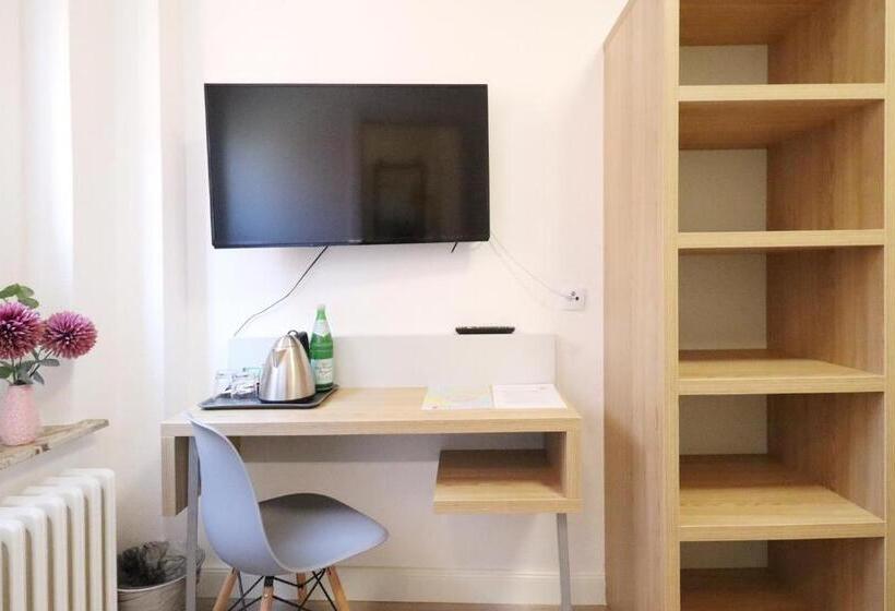 اتاق عادی, Kleine Möwe