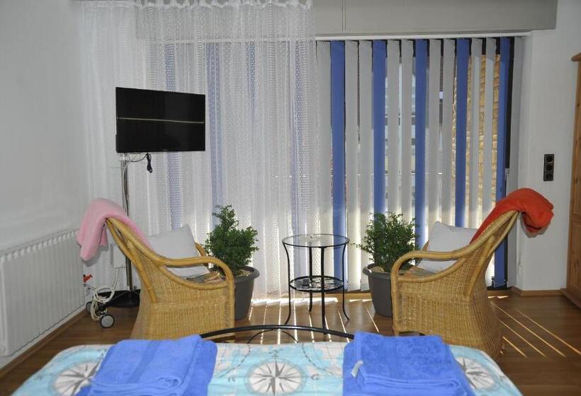 스탠다드 발코니 룸, Zur Herzklinik