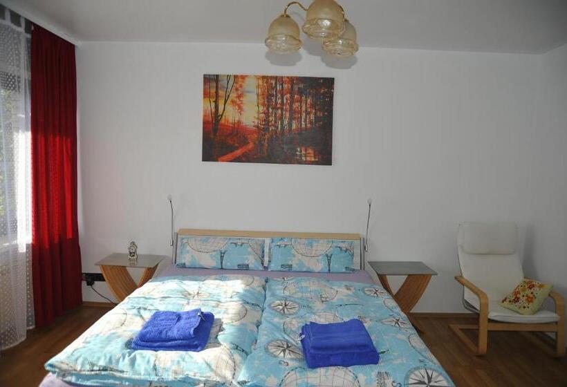 스탠다드 룸, Zur Herzklinik