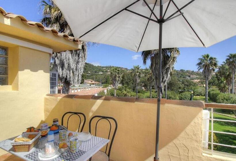 带1个卧室的带海景的公寓, Appartement 2 Pièces Pied Dans L Eau