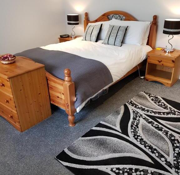 اتاق استاندارد, Delny Muir House