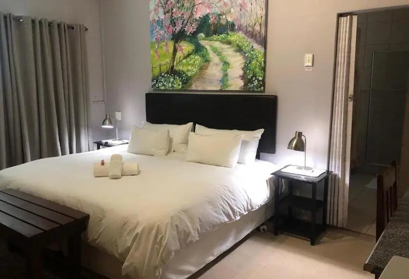 キングサイズベッドのデラックスルーム, Kliprand Guest House