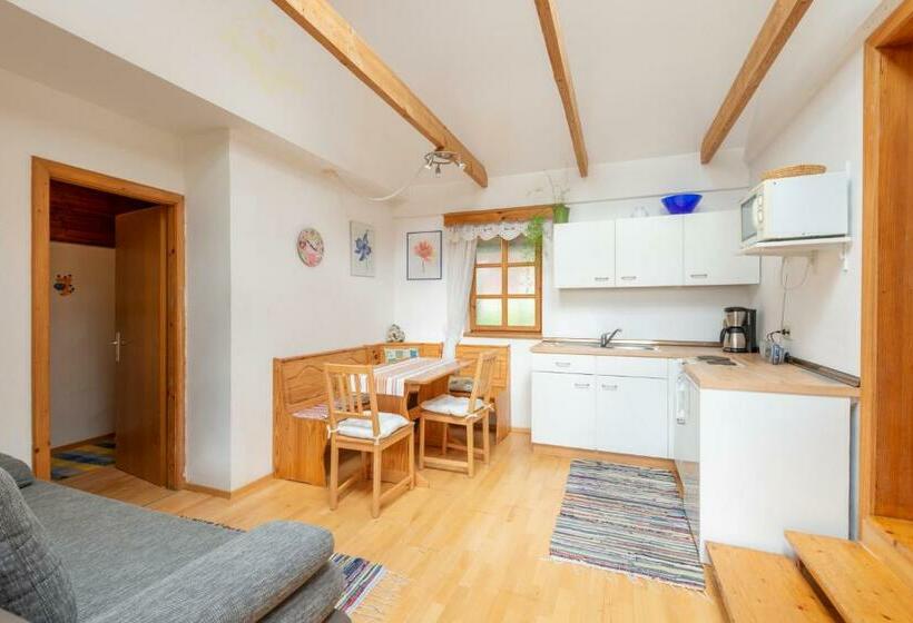 شقة غرفة واحدة, Bio Hof Windhaber