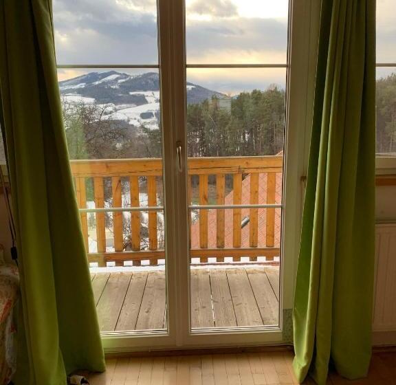 شقة غرفة واحدة, Bio Hof Windhaber