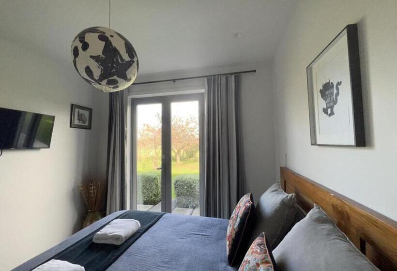 בית, 2 חדרי שינה, Envisage Estate