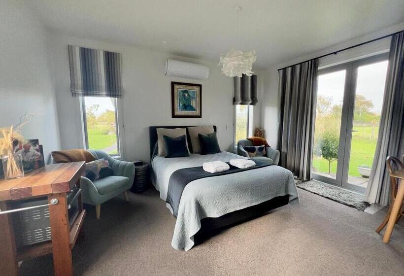 בית, 2 חדרי שינה, Envisage Estate