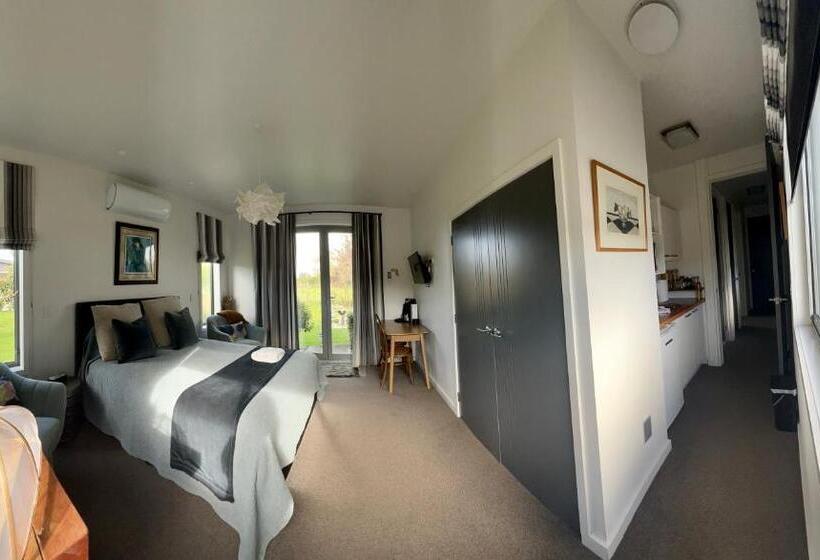 בית, 2 חדרי שינה, Envisage Estate