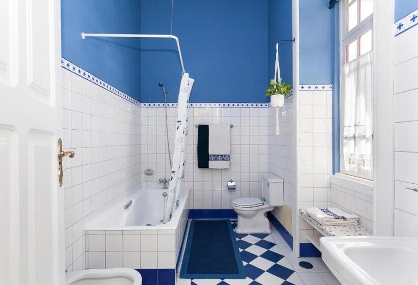اتاق استاندارد, Vintage Balcony Guesthouse