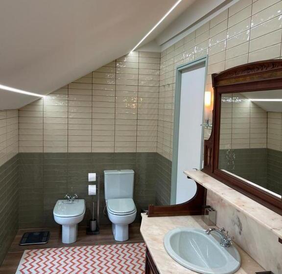 سوئیت جونیور با تراس, Vintage Balcony Guesthouse